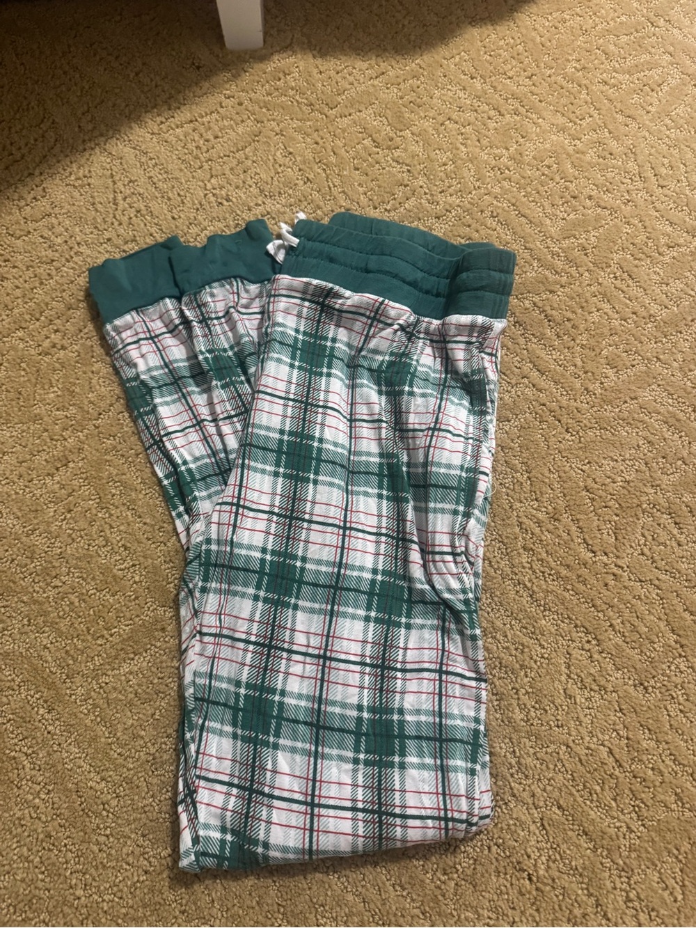 Women’s Green Plaid Pajama Pants - Comfortable Holiday Sleepwear Little Sleepies